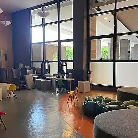 Bayfront Suite 33 | The Radiance Manila Bay- Pasay