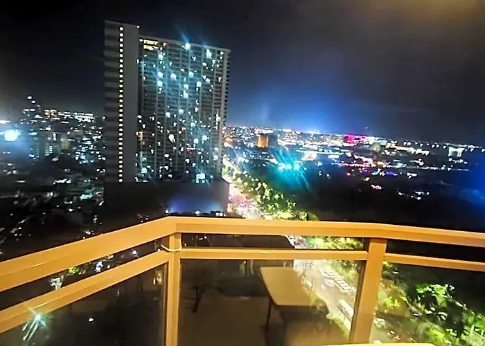 Bayfront 33 | The Radiance Bay- Pasay فندق مانيلا