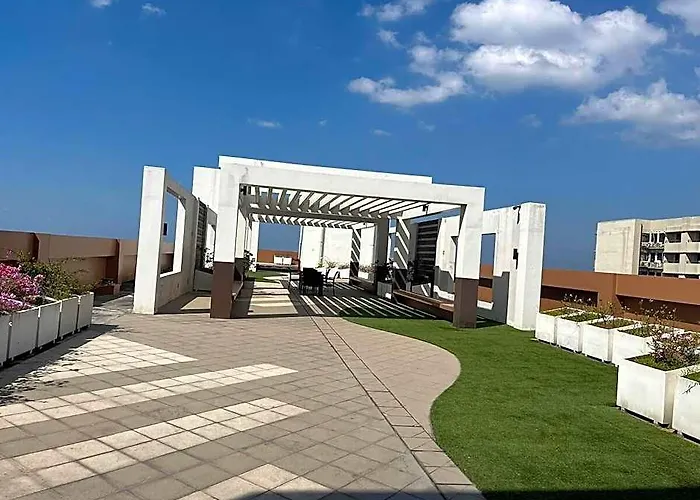 Bayfront 33 | The Radiance Bay- Pasay