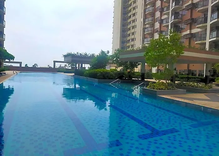 Bayfront 33 | The Radiance Bay- Pasay 5* Manille