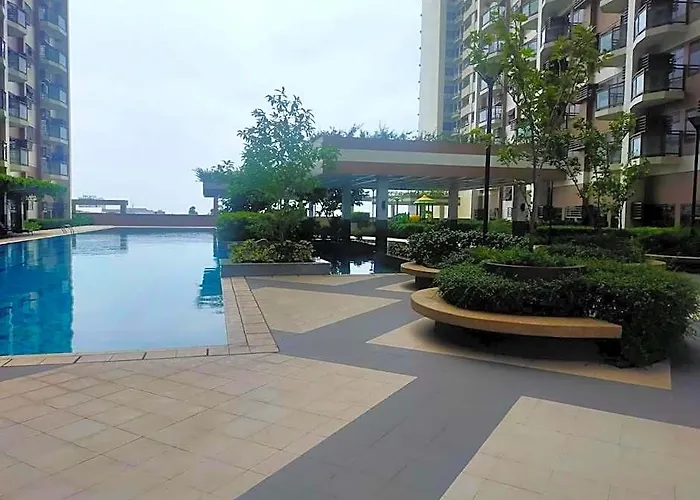 Bayfront 33 | The Radiance Bay- Pasay فندق